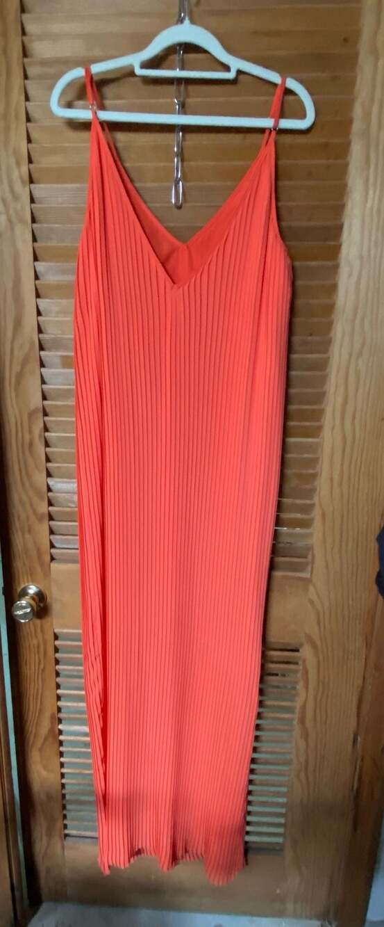 BCBGeneration Hot Coral Sleeveless V-Neck Dress NWT Women's Size L